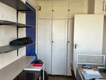 3 Bedroom Flat & Apartment