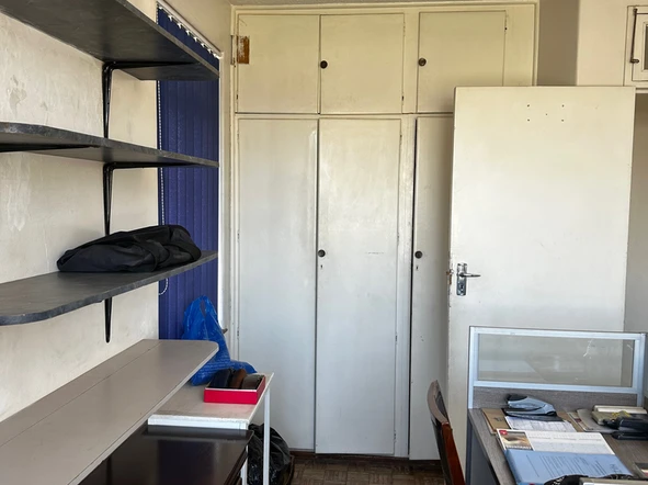 3 Bedroom Flat & Apartment