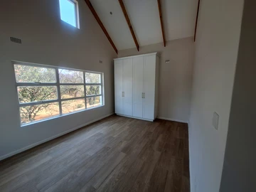 6 Unit Townhouse Complex