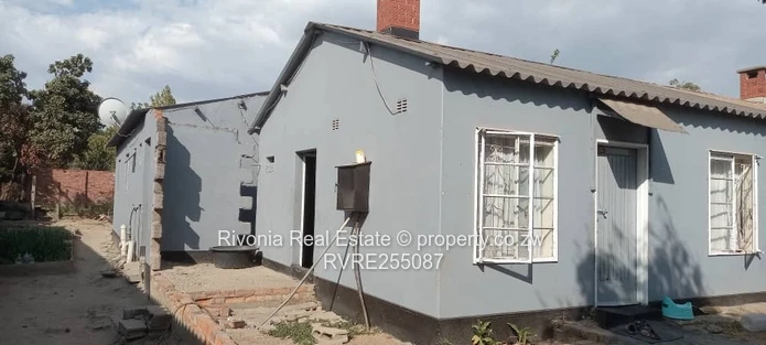 3-Bed Home in Mufakose | Municipal Water & Good ZESA
