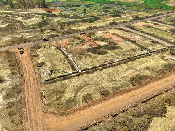 Stands & Residential Land