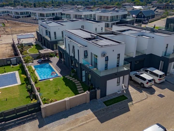 4 Bedroom Townhouse Complex