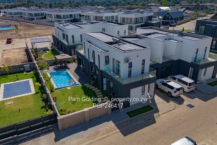 Luxury 4 Bedroom Pokugara Manor Townhouse For Sale (Sole Mandate)