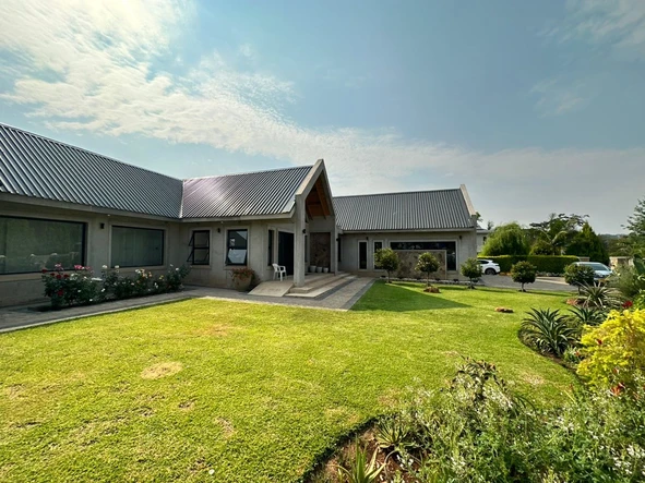 4 Bedroom Townhouse Complex