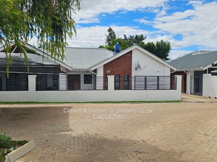 3-Bed Townhouse in Marlborough with Borehole