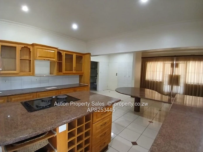 Very Neat Family Home To Rent! 