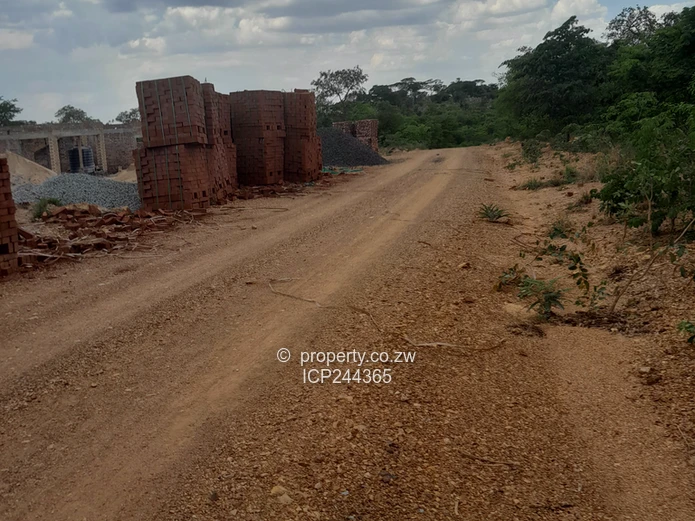 1181m² Low density residential stand for sale in Kadoma (Sole Mandate)