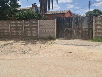 Charming 3-Bedroom Home for Sale in Prime Chitungwiza Location!