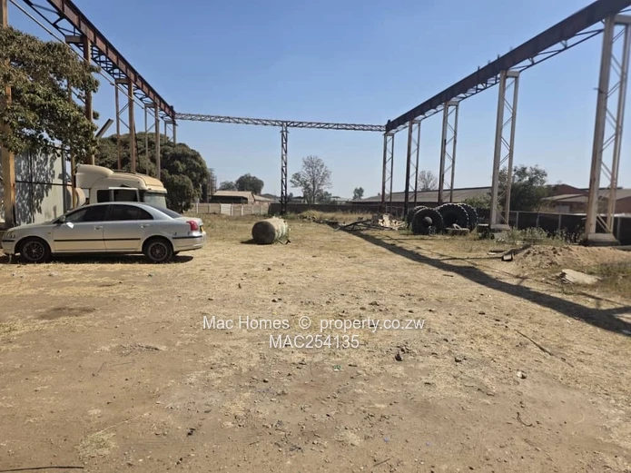 Prime Commercial Property For Sale – Willowvale