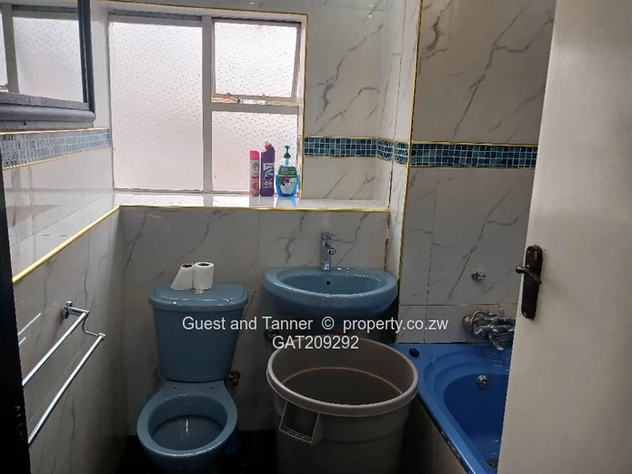 3-Bedroom Flat for Sale in Avenues, Harare CBD – Prime Location!