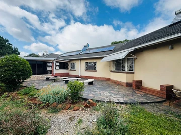 7 Bedroom House