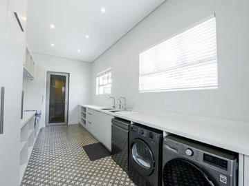 4 Bedroom Townhouse Complex