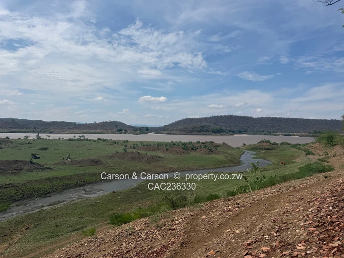 Exclusive: Msuna Island - Kingfisher Guest House