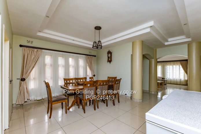 4 Bedroom House for Sale in Waterfalls (Sole Mandate)
