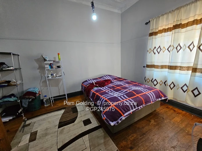Family Home, Great Borehole, Mutiple Bedrooms