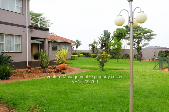 Immaculate 6 Bedroom Mansion with Cottage, Pool & Solar!