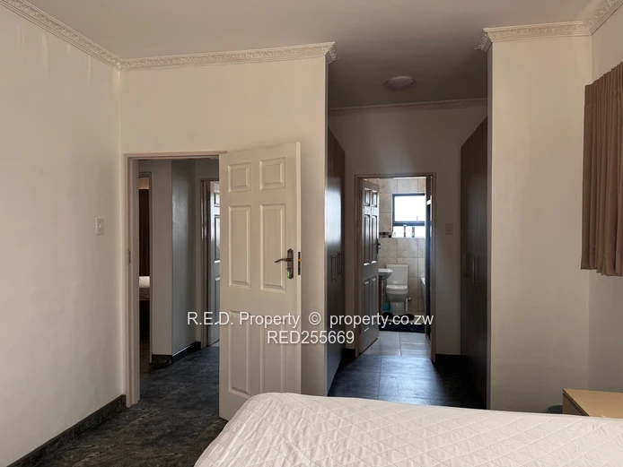 3-Bedroom House To Rent in Burnside