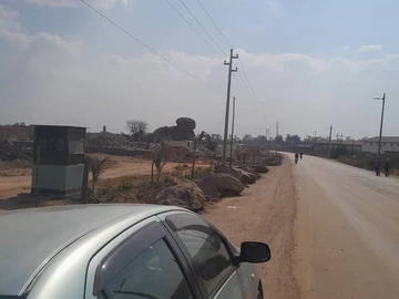 Commercial & Industrial Land