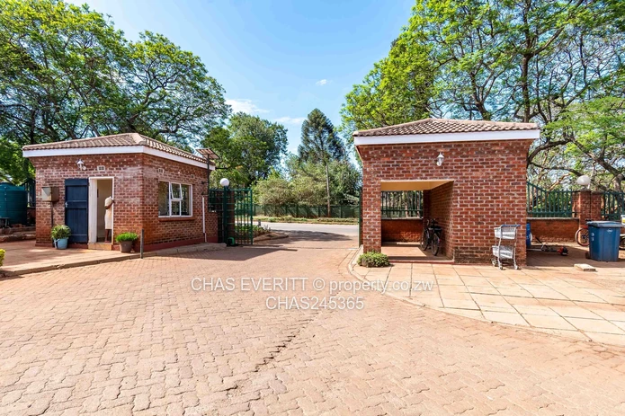 4-Bedroom Townhouse in Prime Kamfinsa Location – Ideal for Mortgage Buyers