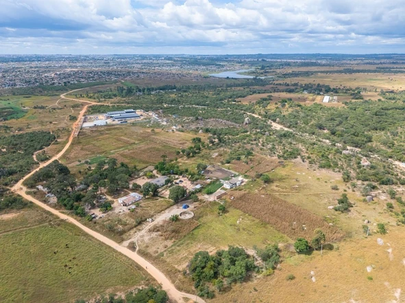 Farm & Agricultural Land
