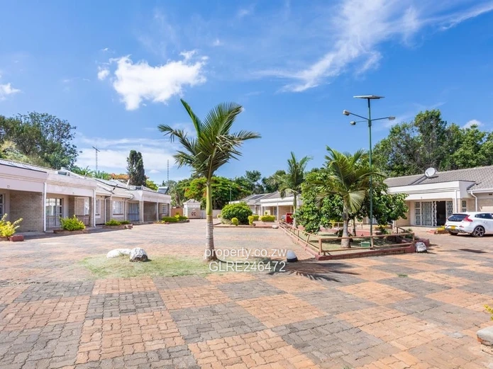 Furnished 2-Bed with Borehole & Courtyard Parking — Belgravia
