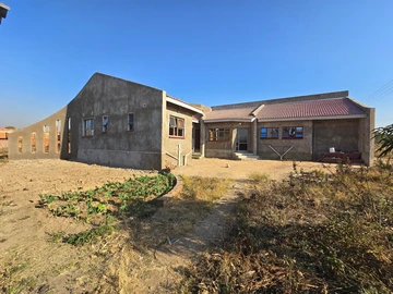 4 Bedroom House