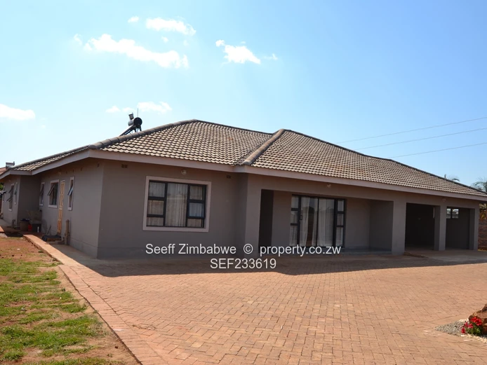 Stunning 5-Bedroomed House In Mtpleasant Heights