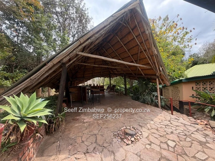 All-Inclusive 2-Bedroom Flatlet with Solar & Pool | Glen Lorne
