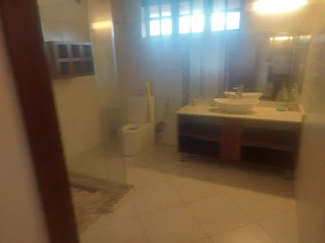 Farm & Agricultural Land