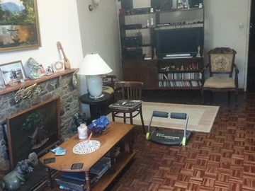 2 Bedroom Flat & Apartment