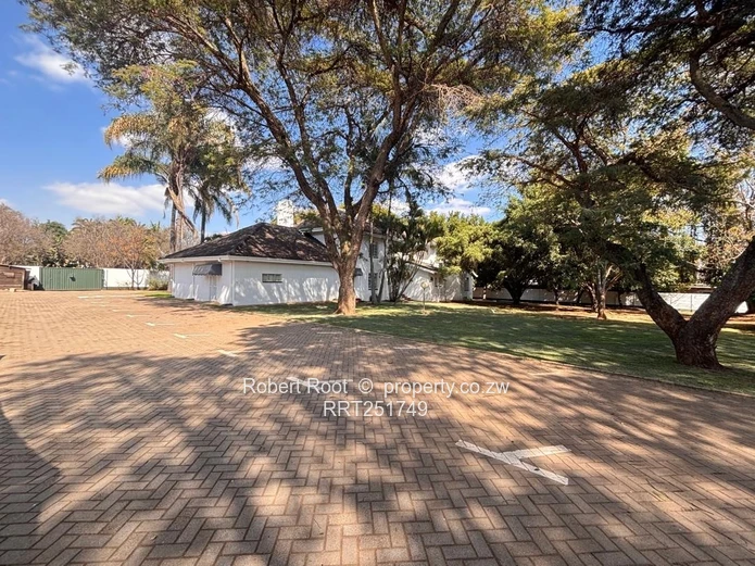 14 Offices And A Boardroom To Rent