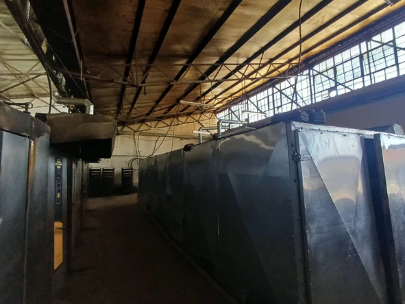 Warehouse & Factory