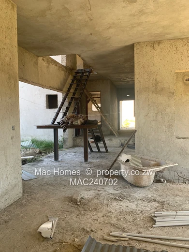 Paradise In Quinnington, Incomplete 5 Bed Duplex to compete to your taste (Sole Mandate)