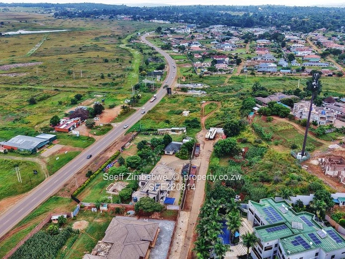 Panoramic Views Await: Prime Residential Stand in Prestigious Pomona!