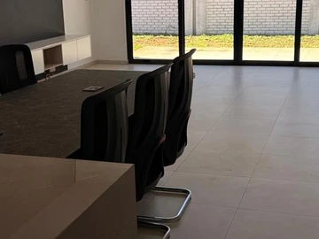 3 Bedroom Garden Flat