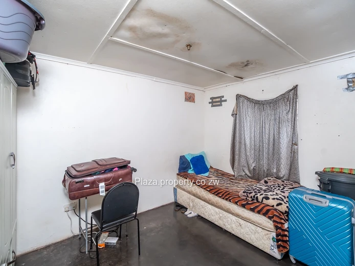 Perfect for Family Living or First-Time Owners (Sole Mandate)