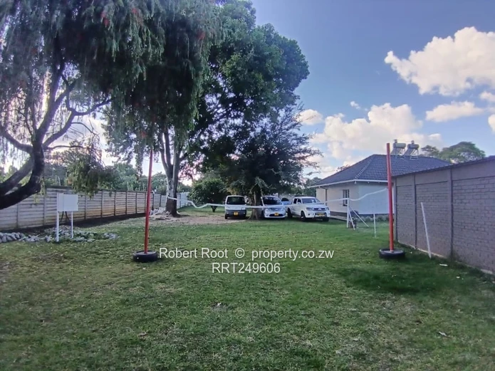 3 Bedroom House For Sale in Marlborough
