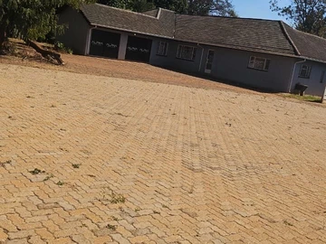 10 Bedroom House