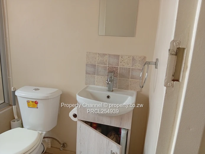 Modern and Secure 2-Bedroom Apartment For Sale – Aspindale Park