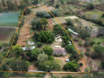AGRO RESIDENTIAL PLOT FOR SALE Christon Bank Mazoe 