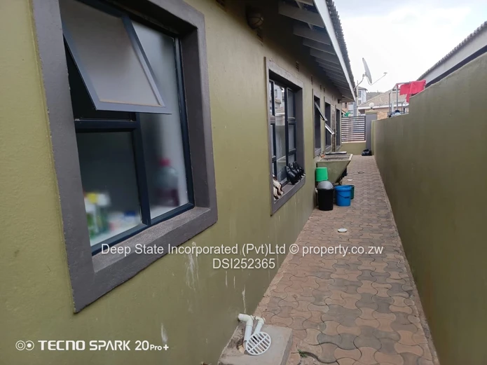 Aspindale park house for sale  (Sole Mandate)