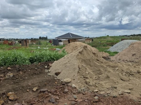 Stands & Residential Land