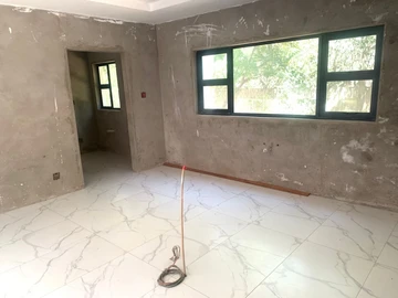 8 Unit Townhouse Complex