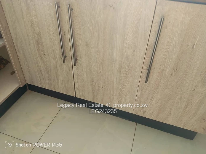 Cozy 1 Bedroom Cottage in Crowhill – Solar & Borehole Included