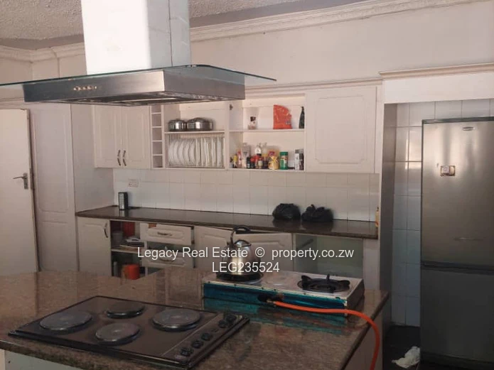 Own a Hilltop Estate! 3.12ha with Panoramic Views & Cottage