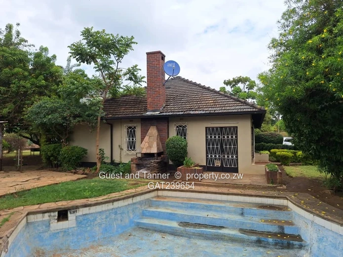 Marlborough House for Sale in Harare - 4 BR Home on 4000m2 Stand with Pool and Development Potential