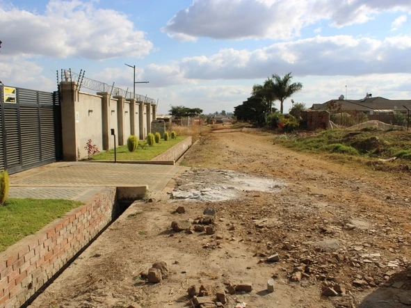 Stands & Residential Land