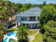Stunning Commercial Property for Sale!