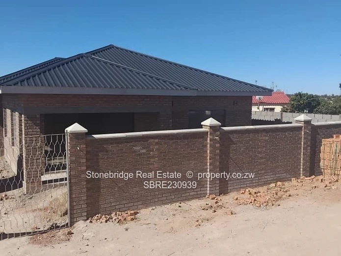 3 Bedroomed Incomplete Nketa house for sale