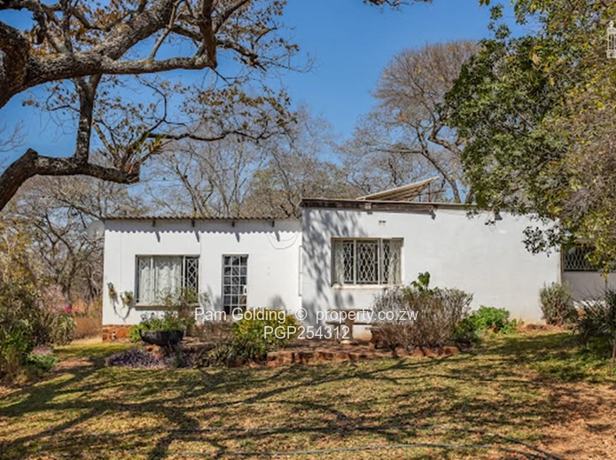 Rare 100 Acre Plot in the Path of Harare's Urban Expansion (Sole Mandate)